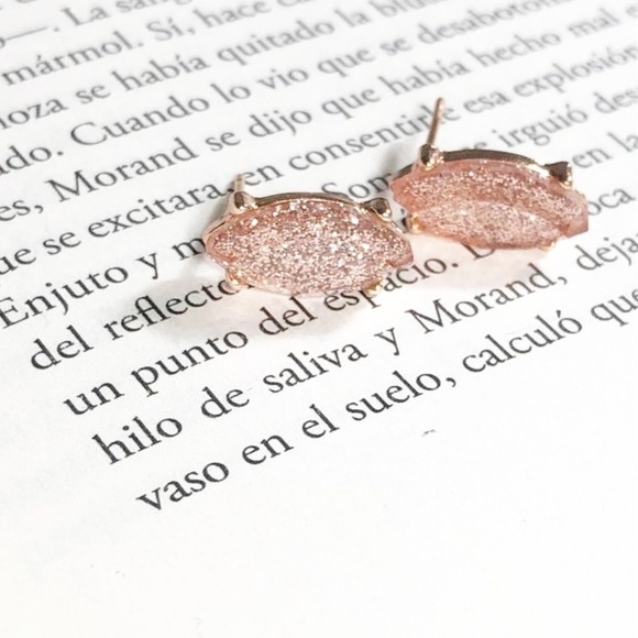 Alquimia Jewelry - Rose Gold pink glitter acrylic big stud earrings 15mm/Barbiecore/minimalist